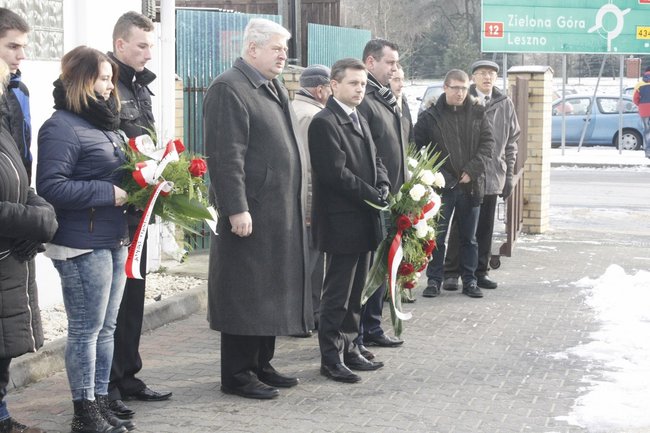 W hołdzie powstańcom - zdjęcia