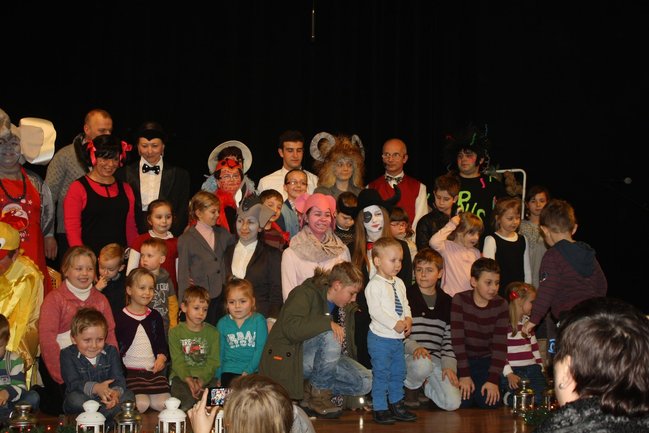 Dorośli dzieciom - zdjęcia