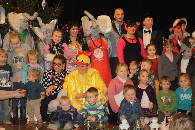 Dorośli dzieciom - zdjęcia