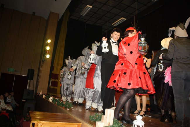 Dorośli dzieciom - zdjęcia