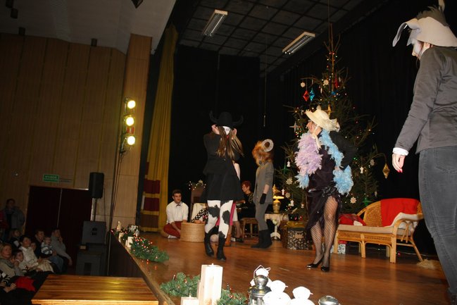 Dorośli dzieciom - zdjęcia