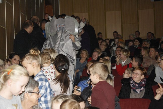 Dorośli dzieciom - zdjęcia