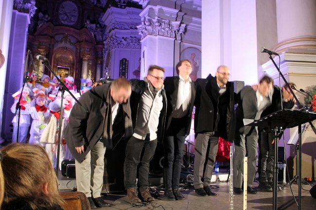 Występ zakończyły owacje na stojąco