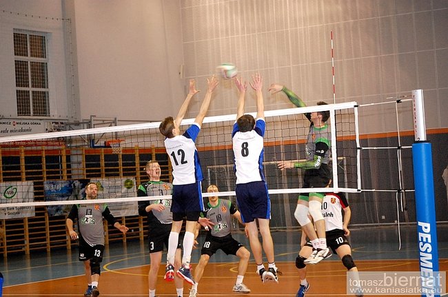 Pokonali wicelidera - zdjęcia