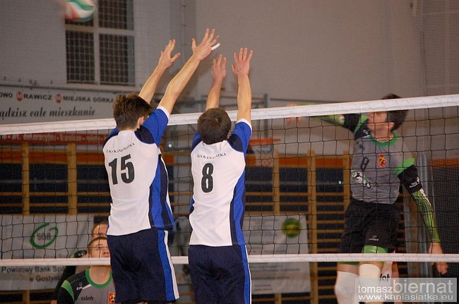 Pokonali wicelidera - zdjęcia