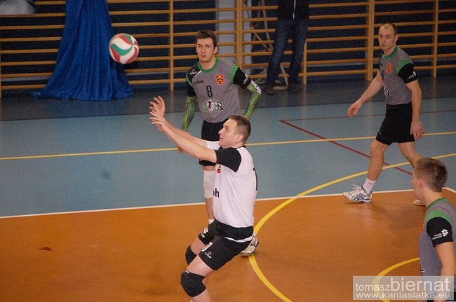 Pokonali wicelidera - zdjęcia