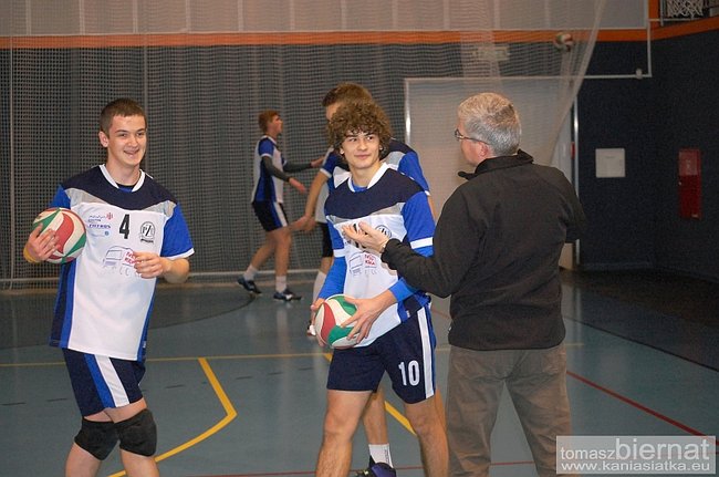 Pokonali wicelidera - zdjęcia