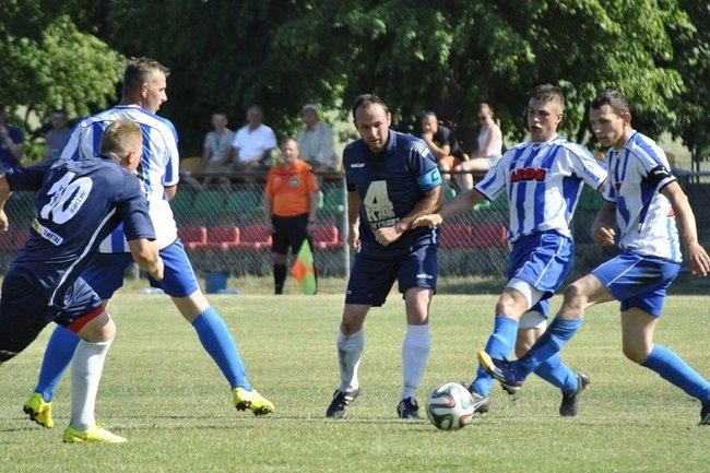 Obudzili się po przerwie ? zdjęcia