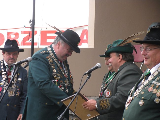 Bracia świętowali z hukiem - zdjęcia