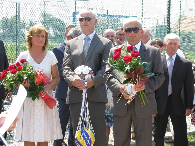 Nowe boisko na 25-lecie - zdjęcia