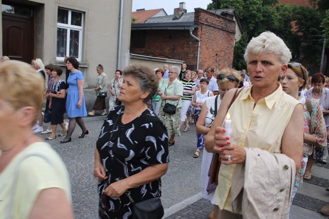 W skupieniu i modlitwie - zdjęcia