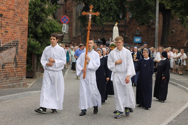 W skupieniu i modlitwie - zdjęcia