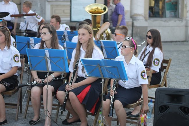 Ostatni koncert dla gostynian - zdjęcia