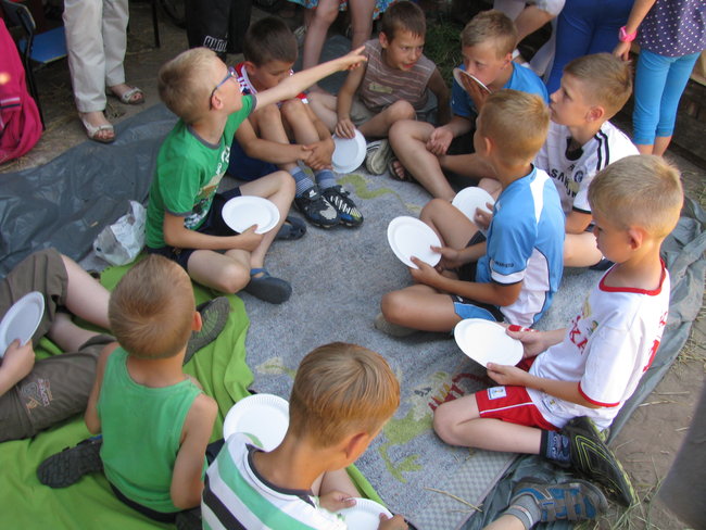 Malowanie na sianie - zdjęcia