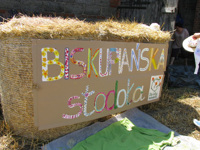 Malowanie na sianie - zdjęcia