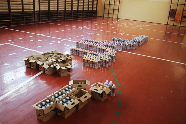 Niezwykłe malowidło na szkole - zdjęcia