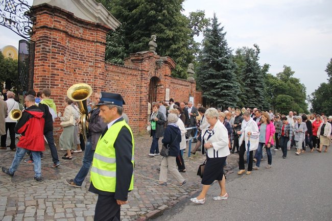 Podążyli na Świętą Górę - zdjęcia