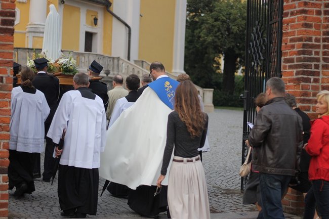 Podążyli na Świętą Górę - zdjęcia