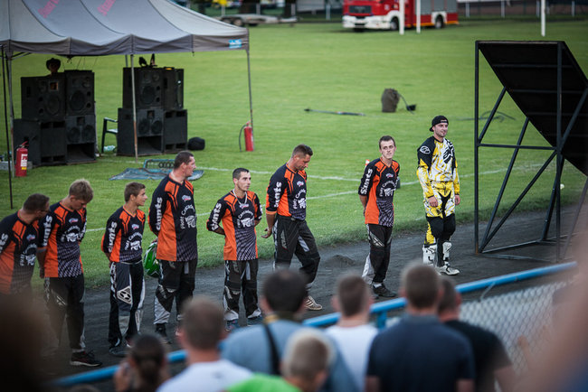 Gladiatorzy na stadionie - zdjęcia