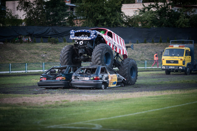 Gladiatorzy na stadionie - zdjęcia