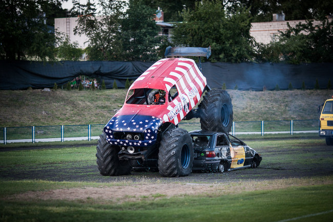 Gladiatorzy na stadionie - zdjęcia