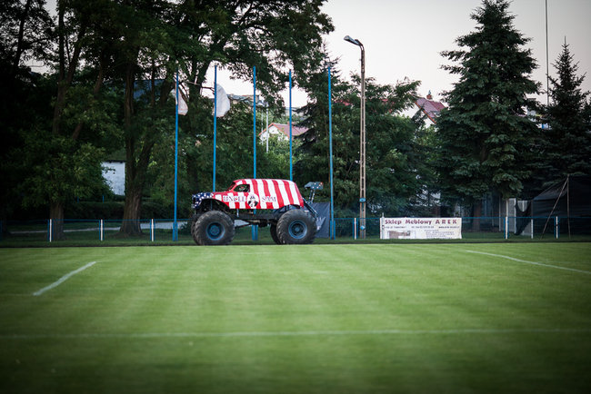 Gladiatorzy na stadionie - zdjęcia