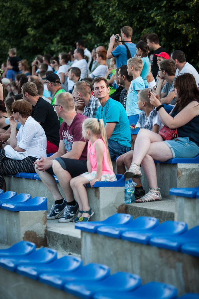 Gladiatorzy na stadionie - zdjęcia