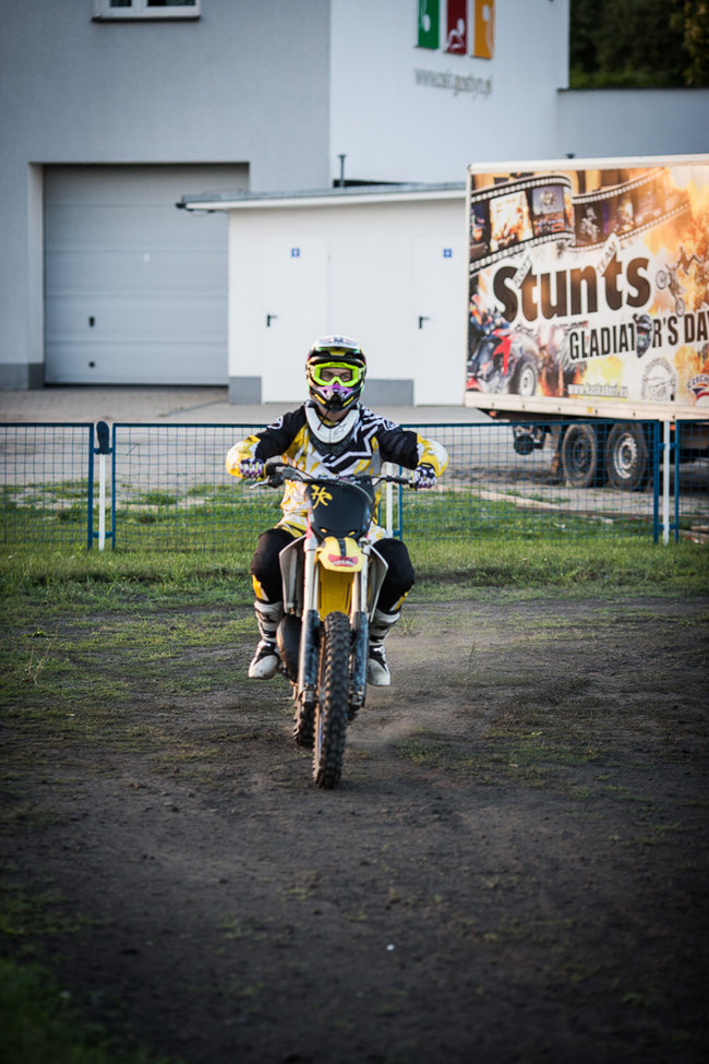 Gladiatorzy na stadionie - zdjęcia