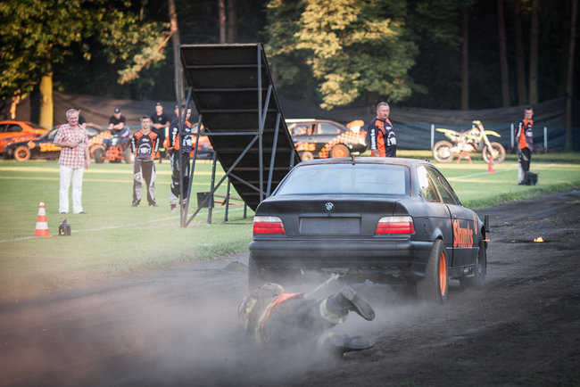 Gladiatorzy na stadionie - zdjęcia