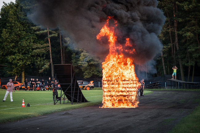 Gladiatorzy na stadionie - zdjęcia