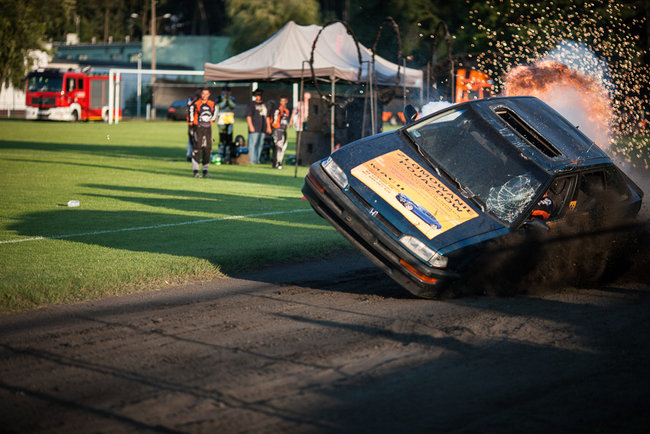 Gladiatorzy na stadionie - zdjęcia