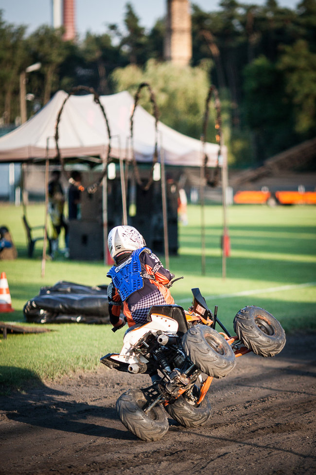 Gladiatorzy na stadionie - zdjęcia