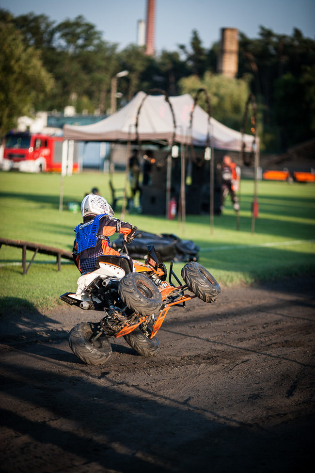 Gladiatorzy na stadionie - zdjęcia