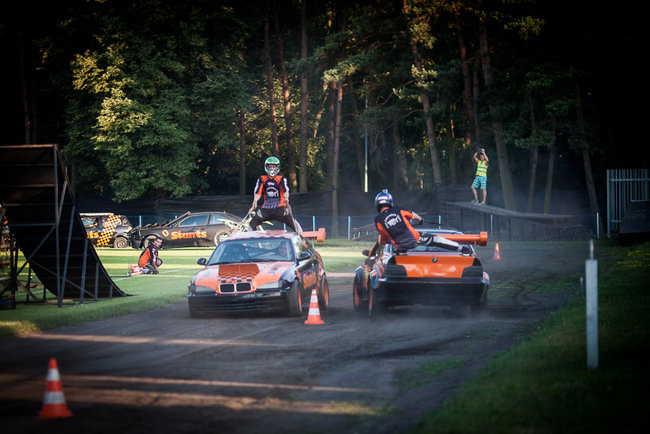 Gladiatorzy na stadionie - zdjęcia