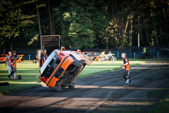 Gladiatorzy na stadionie - zdjęcia