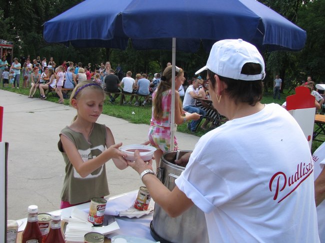 Rodzinny festyn z pomidorówką - zdjęcia