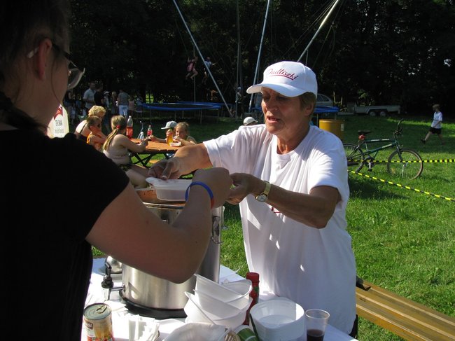 Rodzinny festyn z pomidorówką - zdjęcia