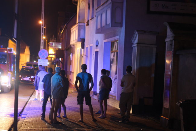 Pożar. Kobieta chciała skakać z okna - zdjęcia