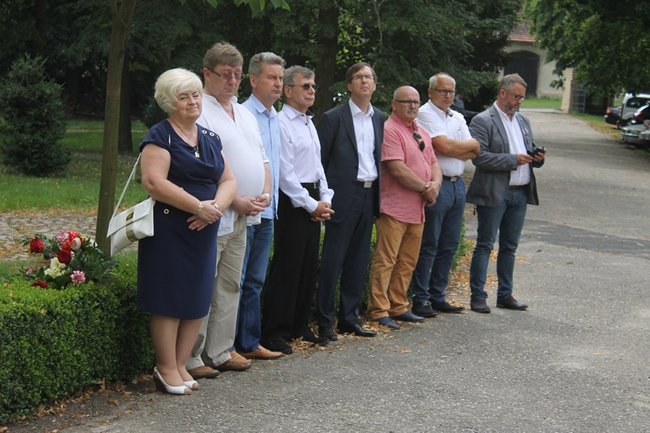 Awanse, wyróżnienia  i... podwyżki - zdjęcia