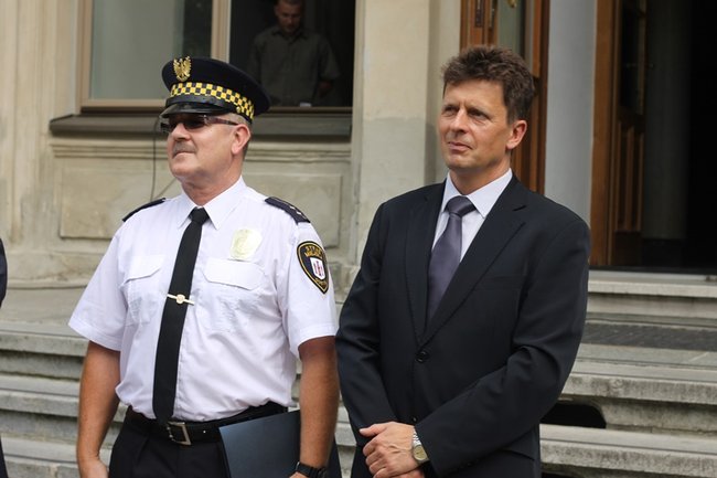 Awanse, wyróżnienia  i... podwyżki - zdjęcia