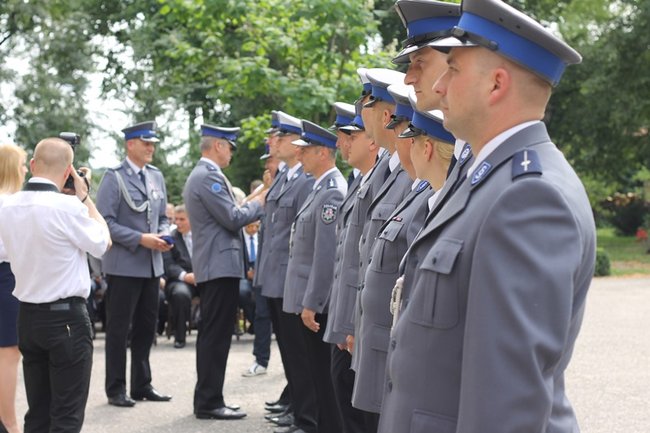 Awanse, wyróżnienia  i... podwyżki - zdjęcia