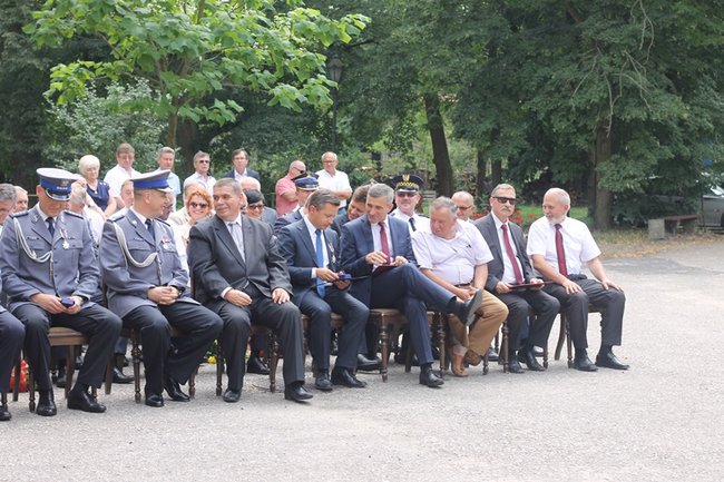 Awanse, wyróżnienia  i... podwyżki - zdjęcia