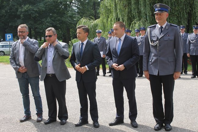 Awanse, wyróżnienia  i... podwyżki - zdjęcia