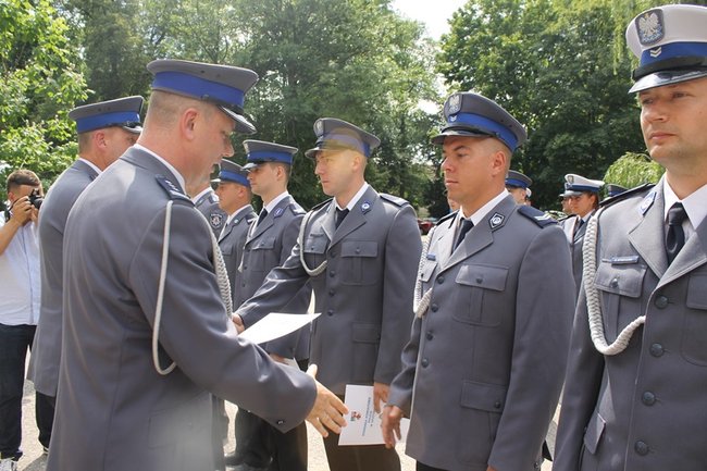 Awanse, wyróżnienia  i... podwyżki - zdjęcia