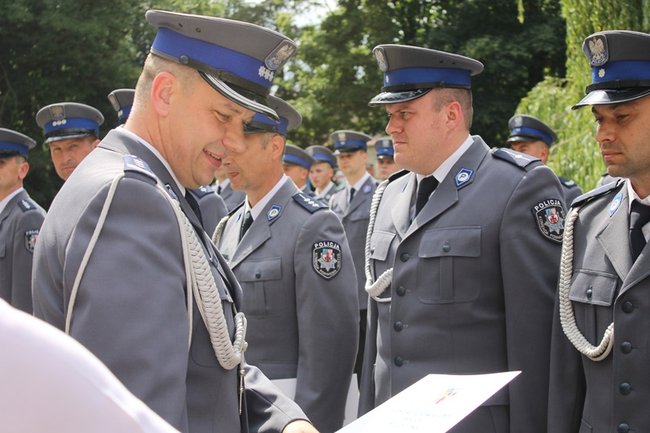 Awanse, wyróżnienia  i... podwyżki - zdjęcia