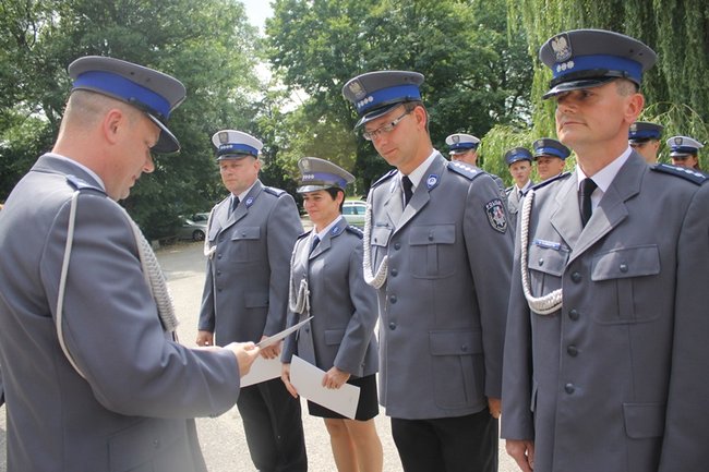 Awanse, wyróżnienia  i... podwyżki - zdjęcia