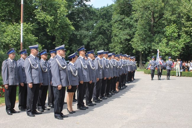 Awanse, wyróżnienia  i... podwyżki - zdjęcia