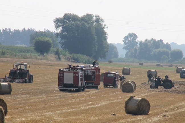 Ogień zbiera żniwo - zdjęcia