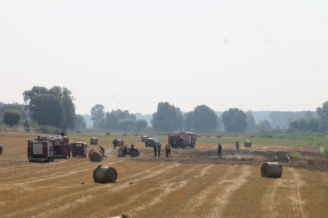 Ogień zbiera żniwo - zdjęcia