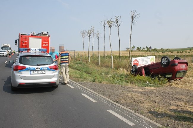 Zemdlała za kierownicą? - zdjęcia
